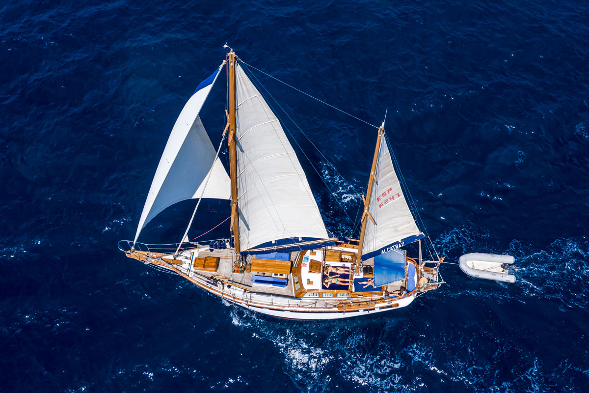 Daycharter Mallorca Flensburger Yacht Service Classic boat