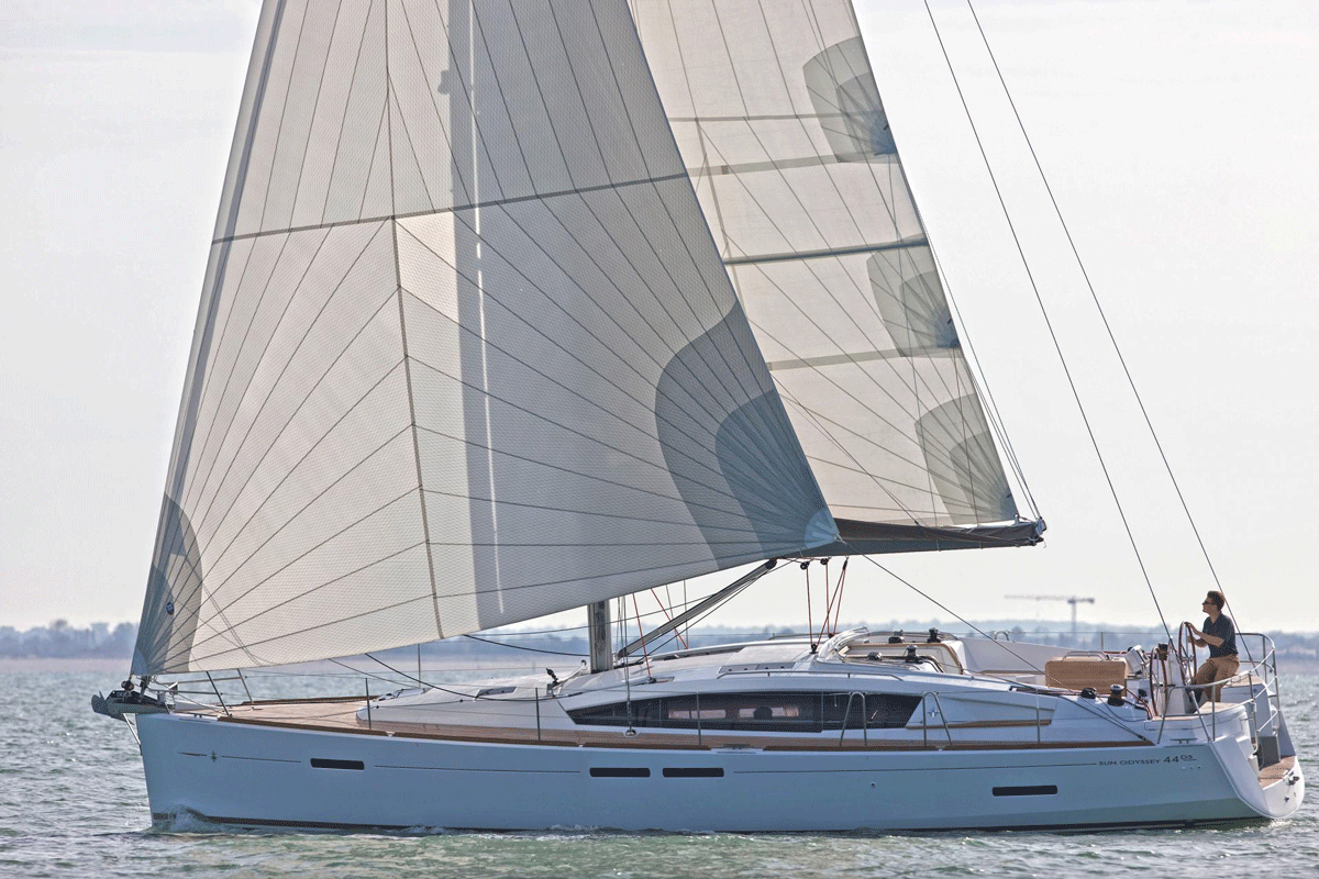 Jeanneau Yacht 54 for sale FYS Baleares