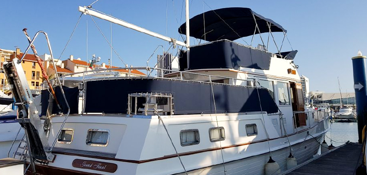 Grand Banks 46 motor yacht for sale